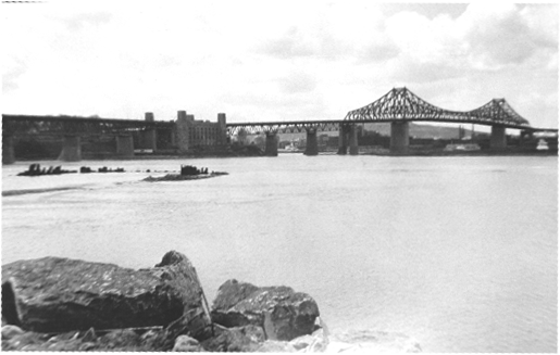 Vue sur le Pont Champlain